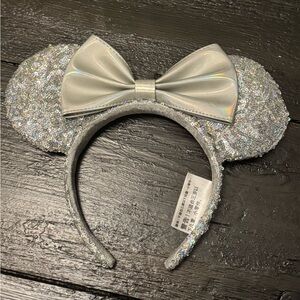 Silver Disney Park Ears